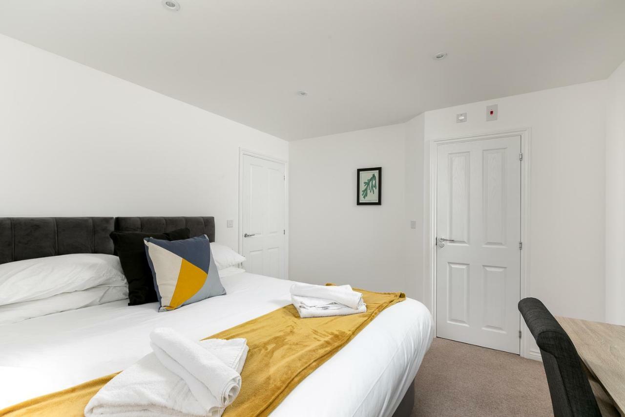 Hertford Serviced Apartments By Payman Club Exterior photo